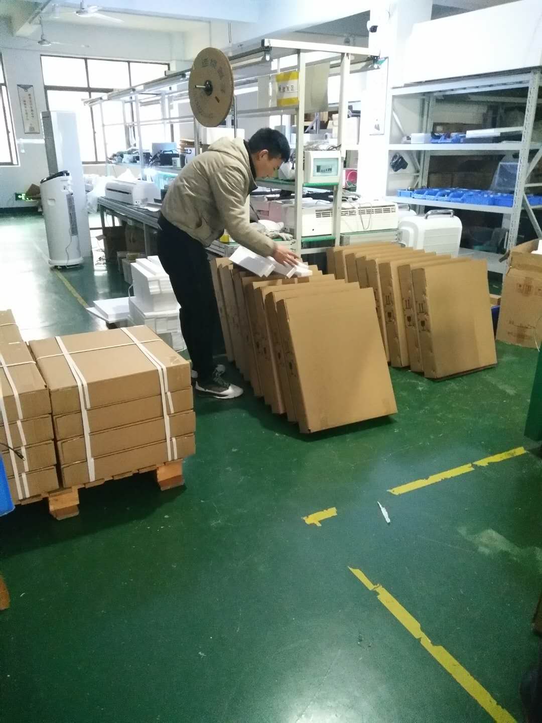 觀片燈打包中 觀片燈打包中