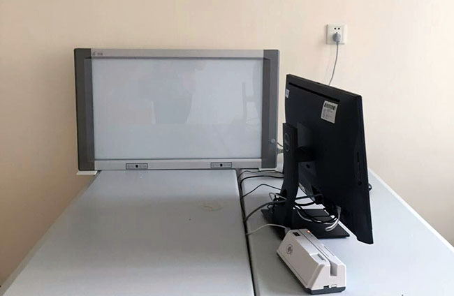 錦德雙聯(lián)閱片燈醫(yī)院實(shí)景圖